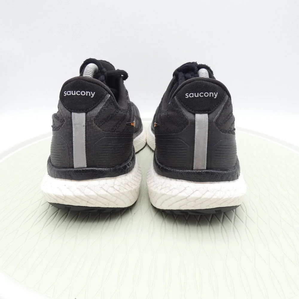 Saucony Triumph 19 S20678-12 Mens US 10 Running Shoes Black Gum Mesh Sneakers